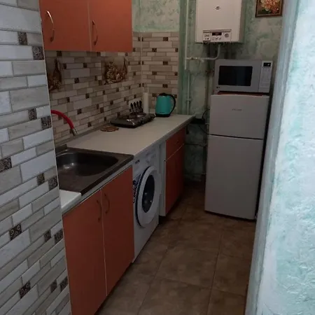 1 комнатная в центре мукачева, улица мира