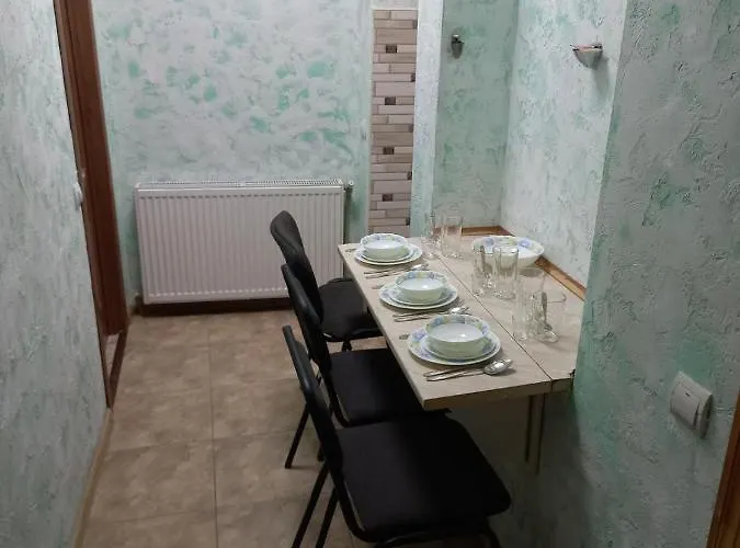 1 комнатная в центре мукачева, улица мира Apartman
